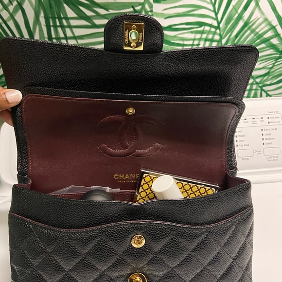Classic Chanel Double Flap Black Caviar - Picture 2 of 11